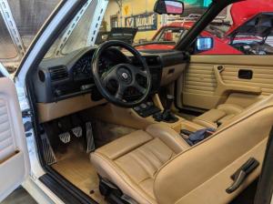 BMW 325iX by Dinan 1988 года  (NA)